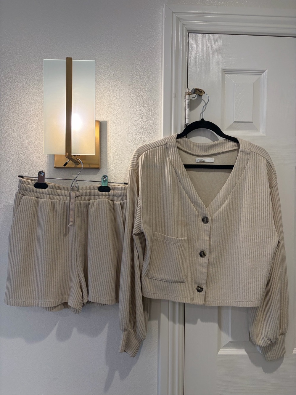 OAK + FORT Cream Ribbed Knit Cardigan